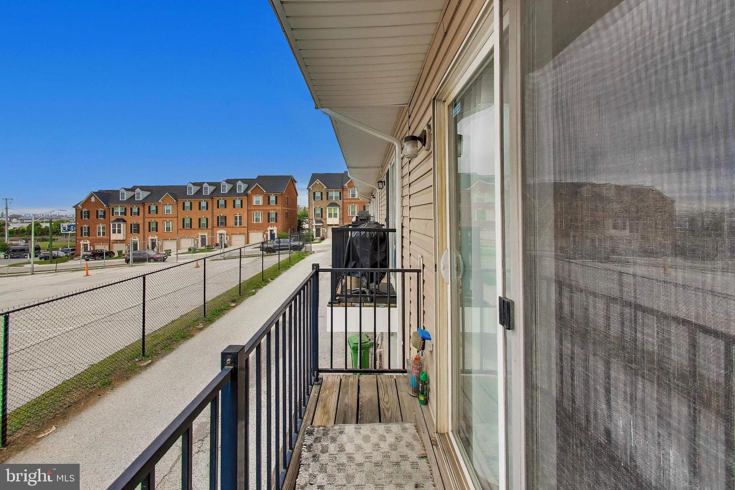 4613 Dillon Street photo 13