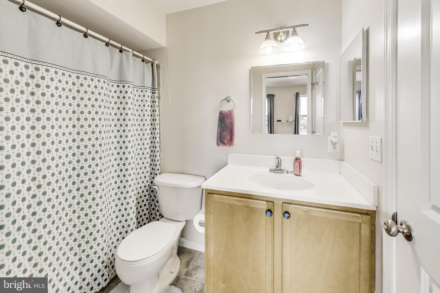 4613 Dillon Street photo 24