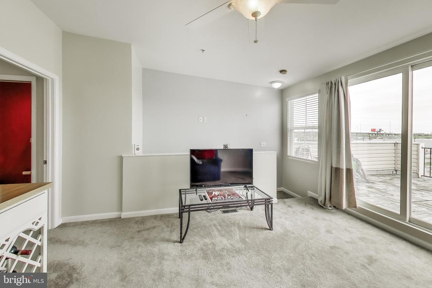 4613 Dillon Street photo 30
