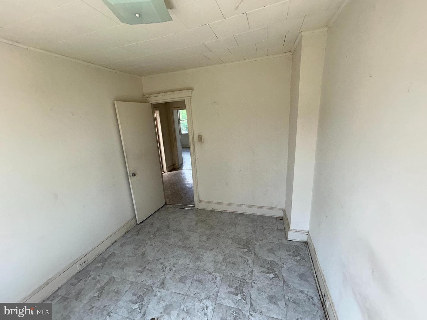 2215 Belair Road photo 16