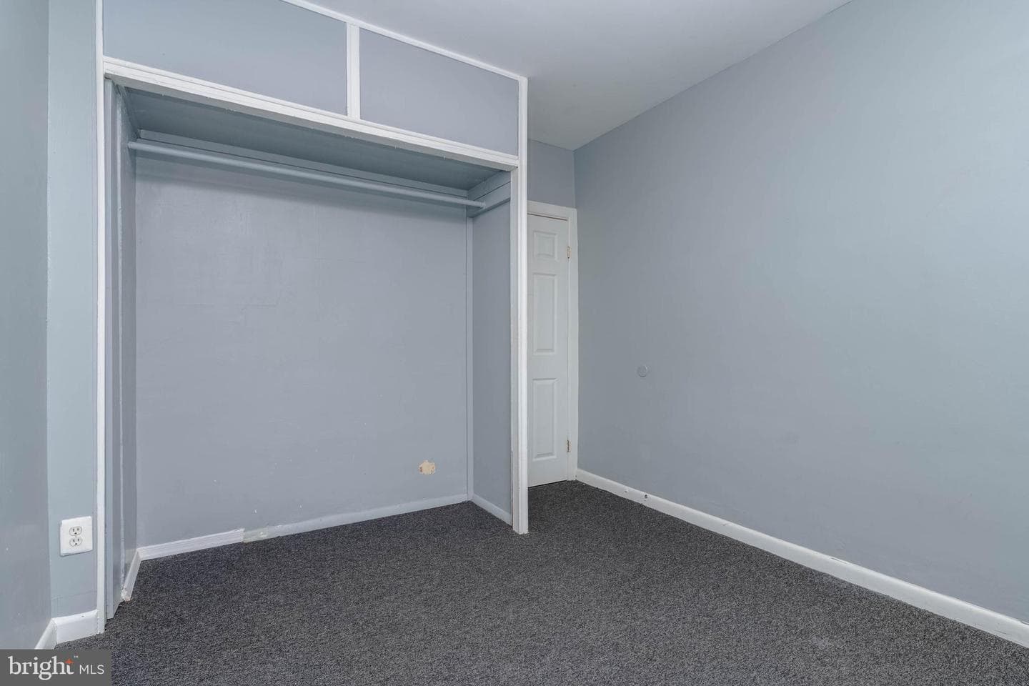 2850 Mayfield Avenue photo 27