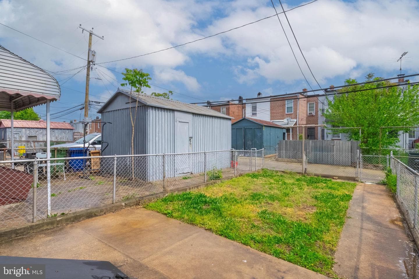 2850 Mayfield Avenue photo 40