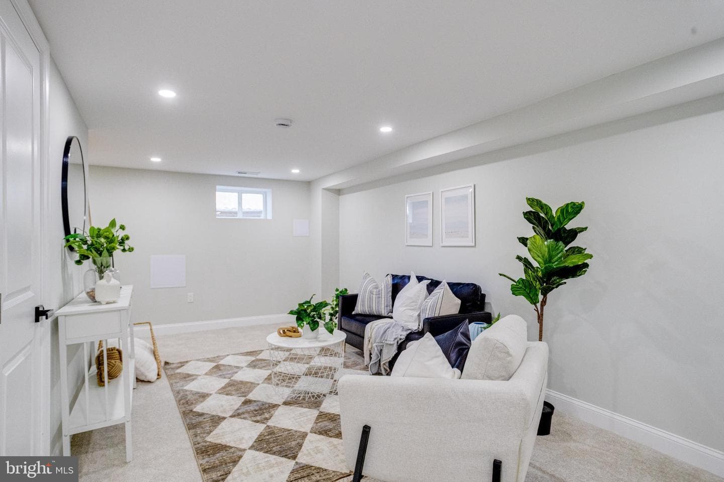 3723 Saint Margaret Street photo 26