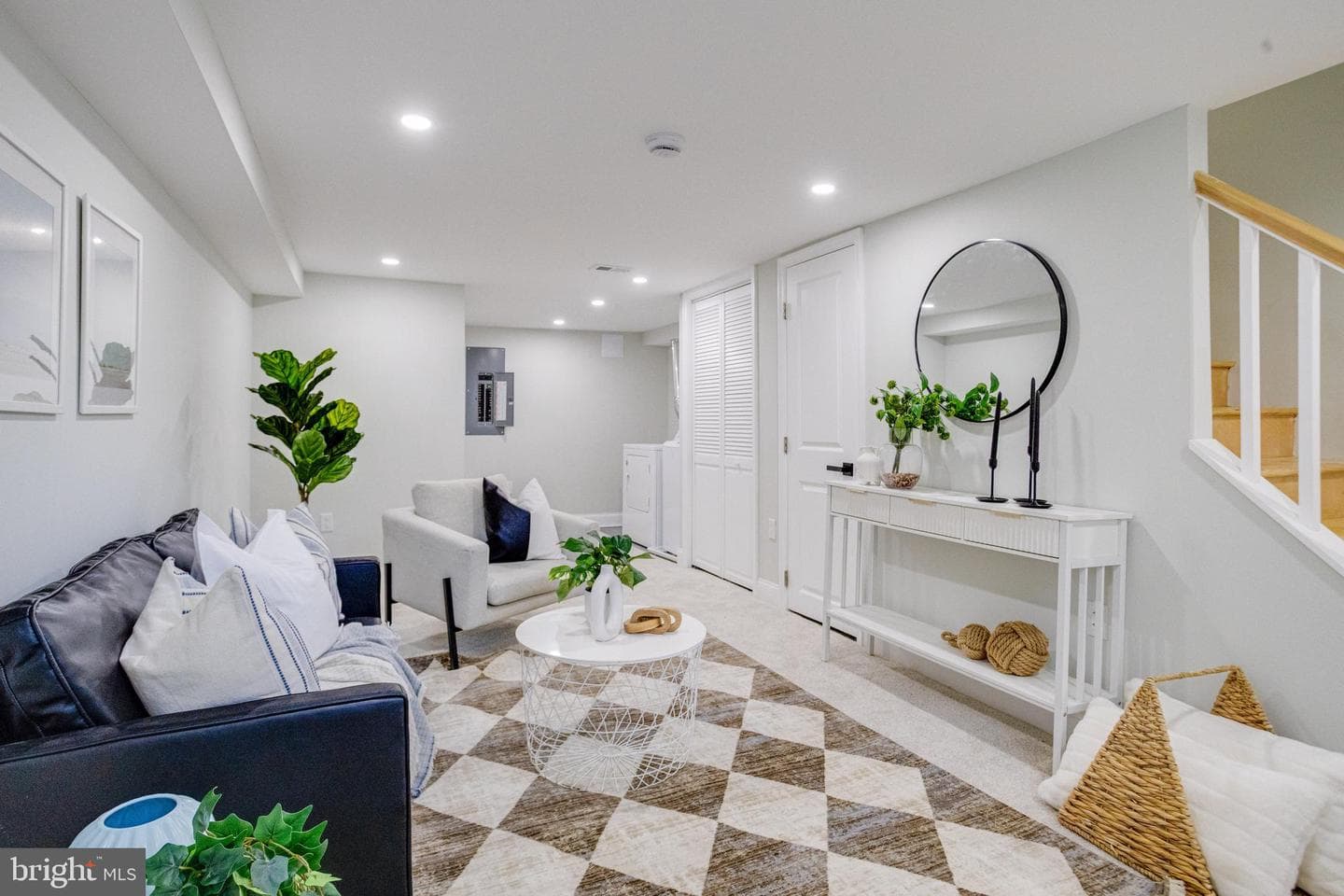 3723 Saint Margaret Street photo 29