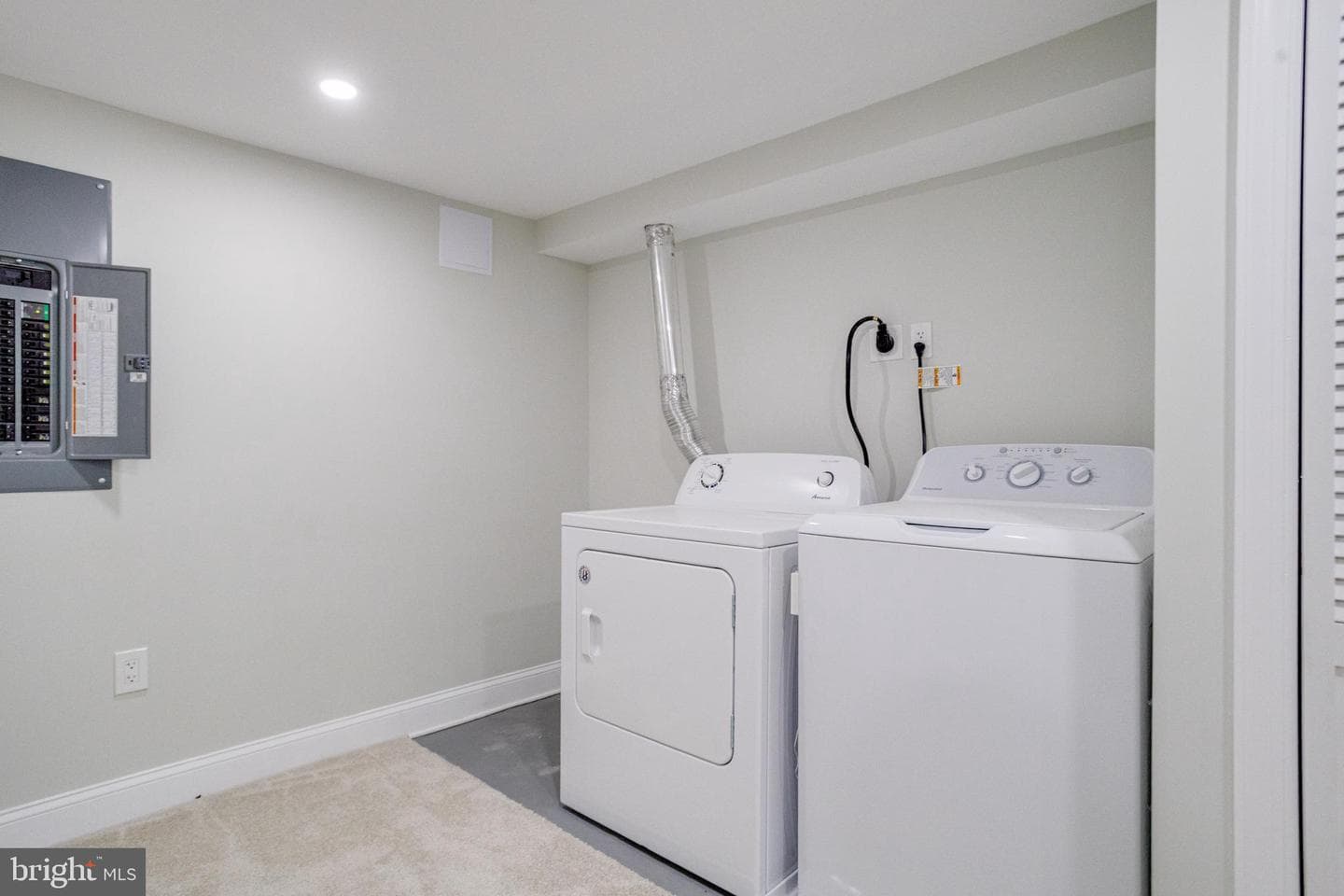 3723 Saint Margaret Street photo 34