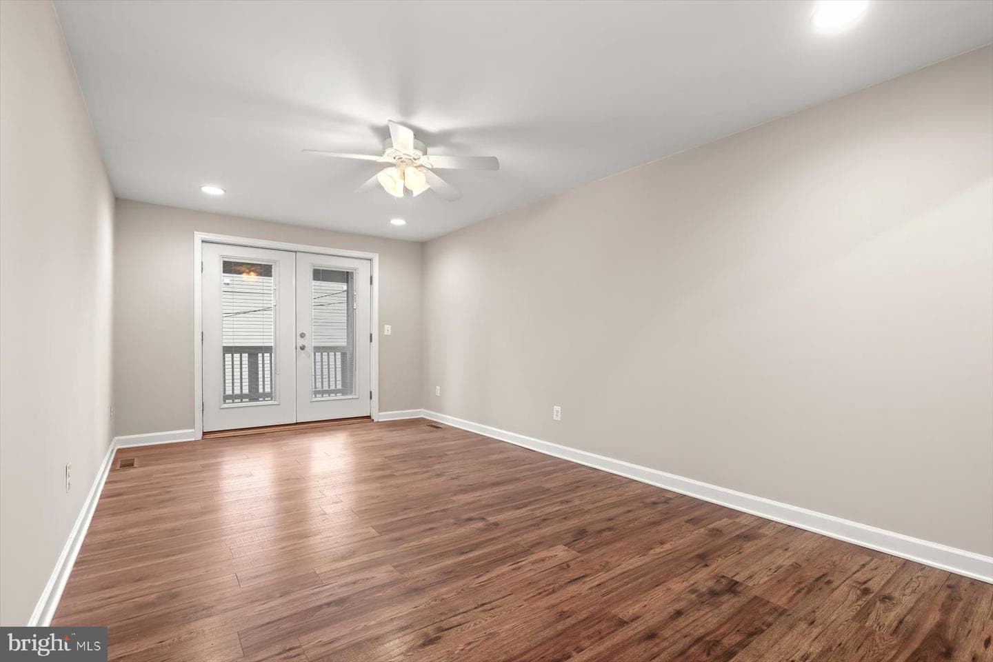 1749 S Hanover Street photo 26