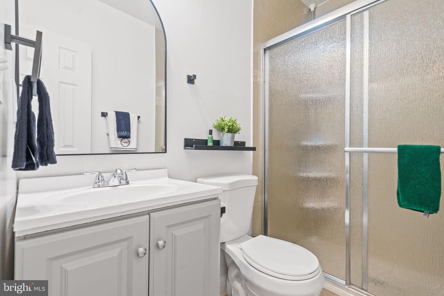 3413 Bateman Avenue photo 23