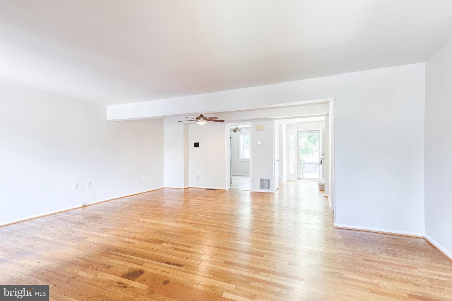 1902 Greenhaven Drive photo 8