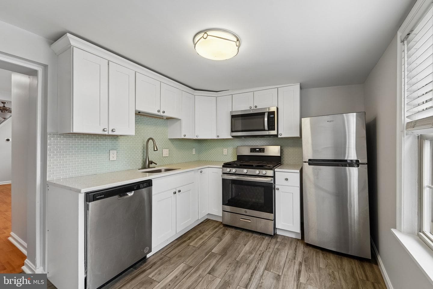 1620 Marshall Street photo 10