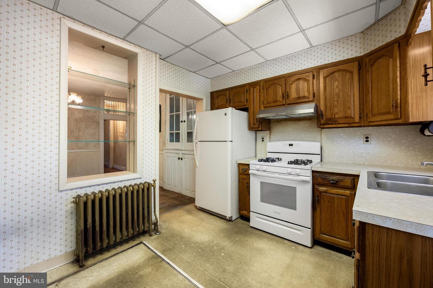 1016 W 38th Street photo 11