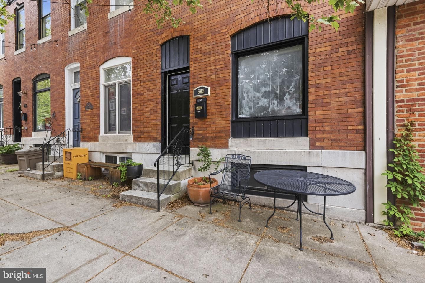 502 S East Avenue photo 23
