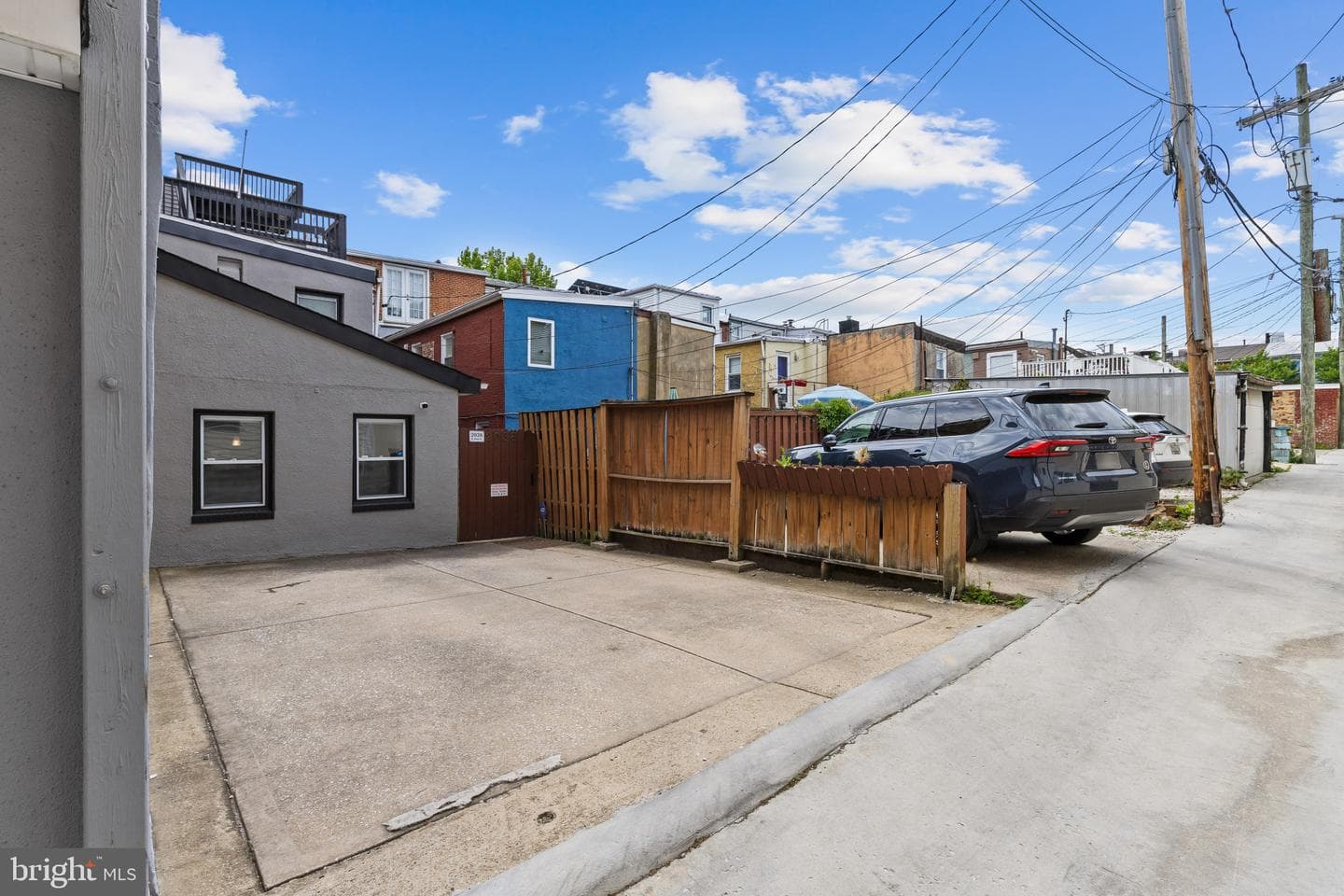 2038 E Pratt Street photo 39