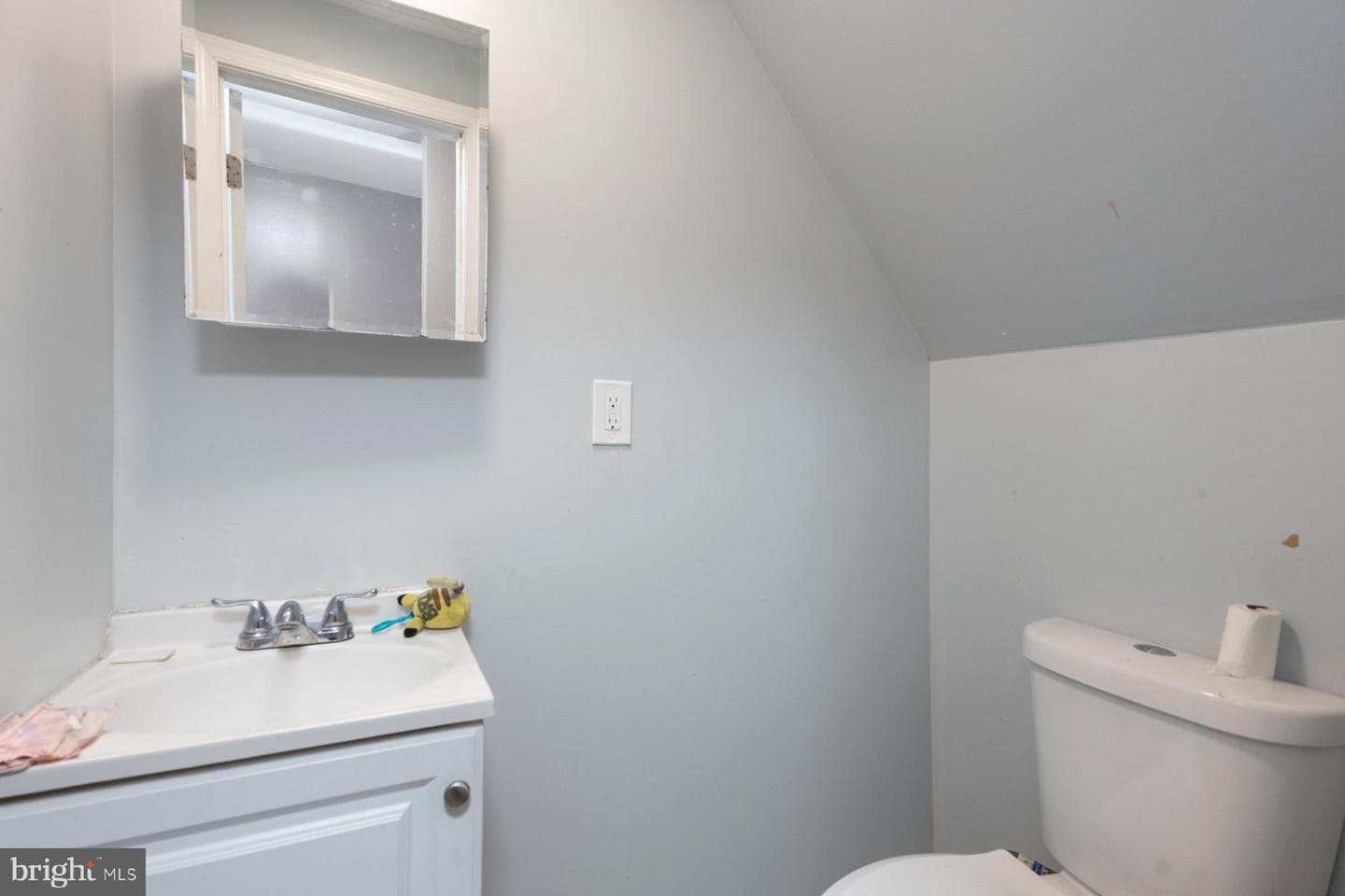 3709 Mount Pleasant Avenue photo 7