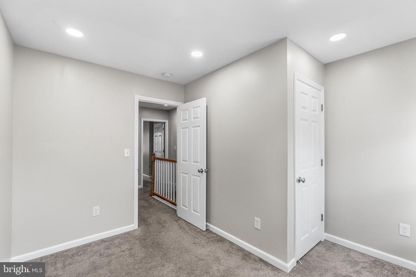 640 Melvin Drive photo 19