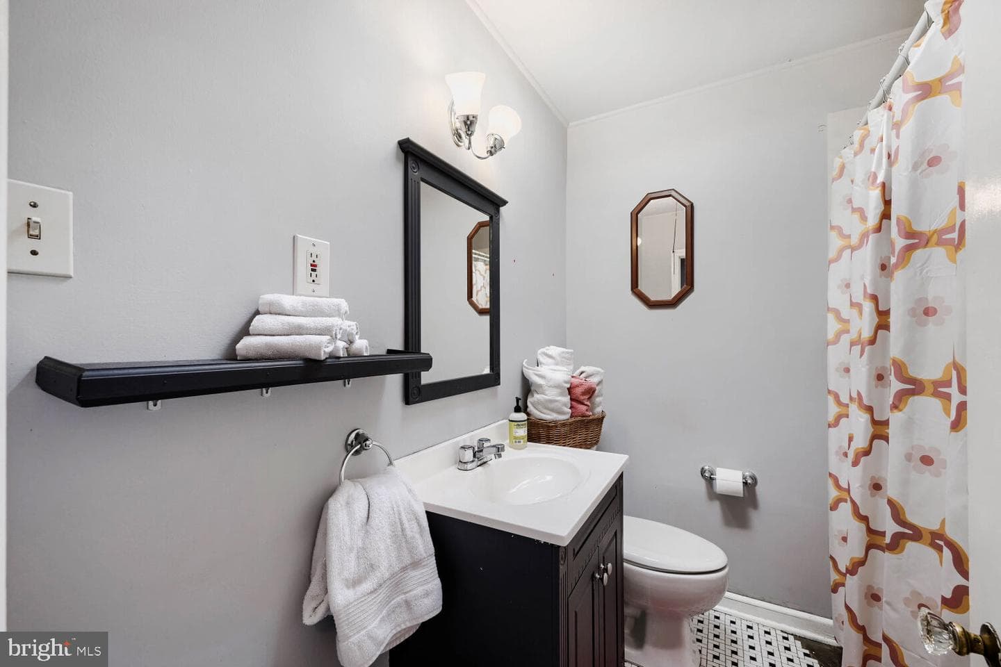 6929 Gough Street photo 10