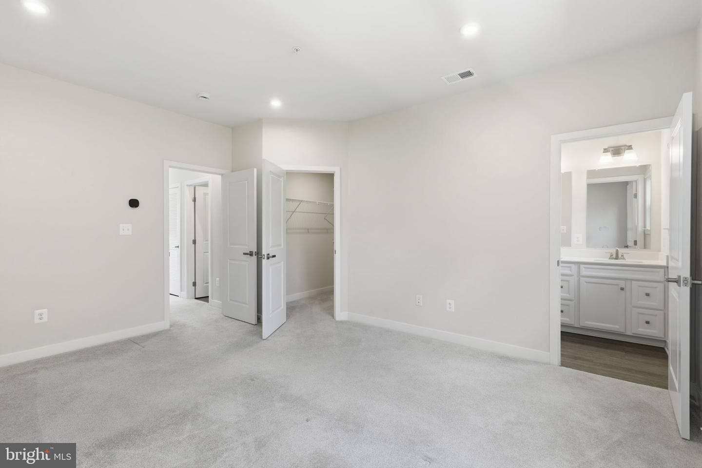 1566 Lowman Street photo 18