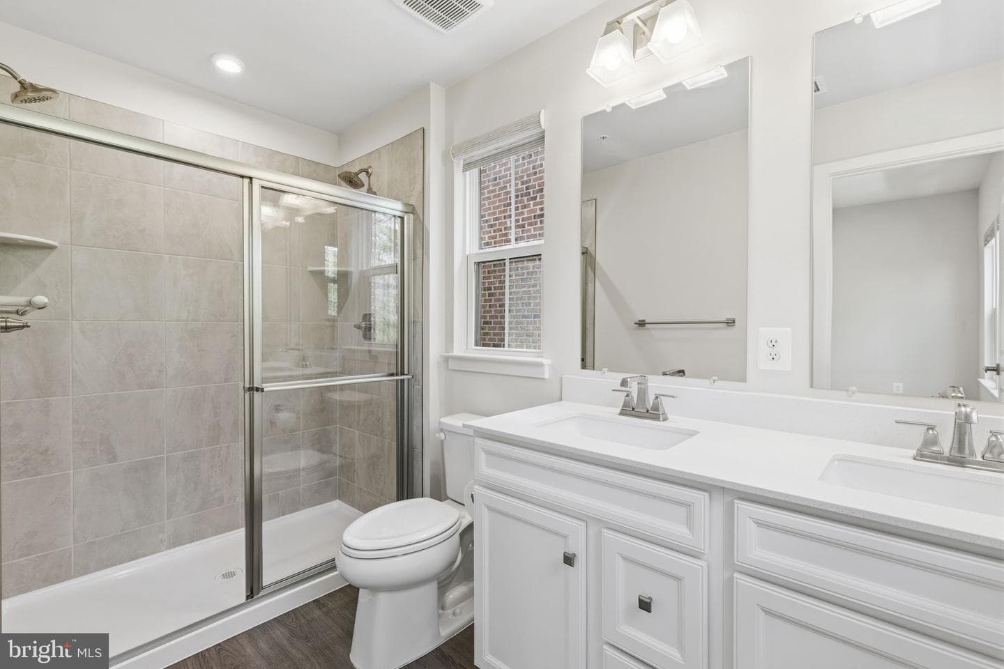 1566 Lowman Street photo 19