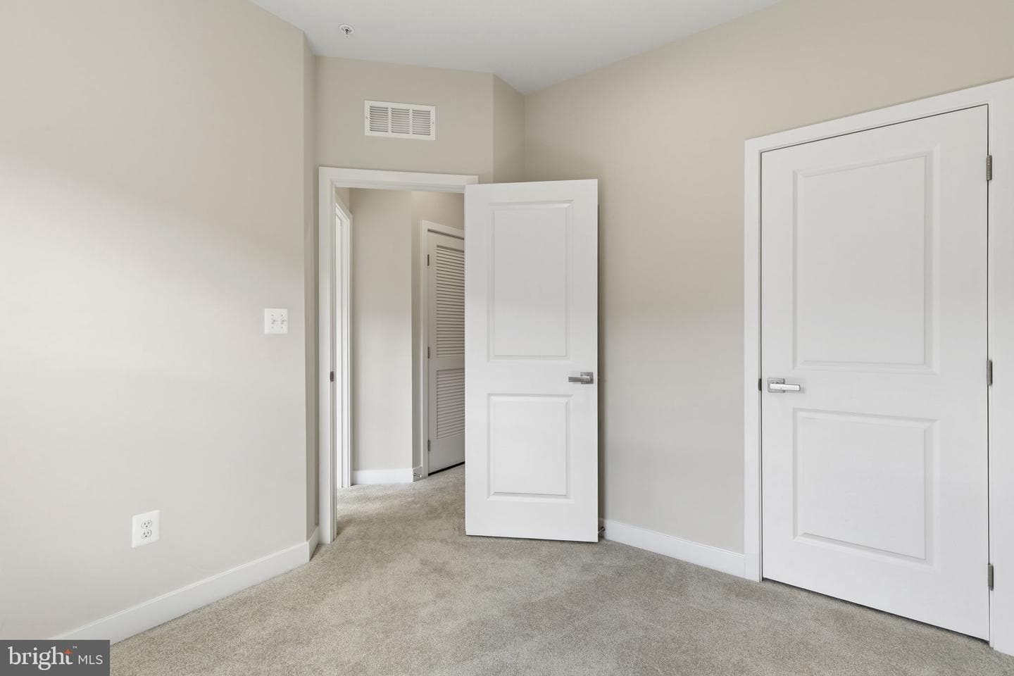 1566 Lowman Street photo 21