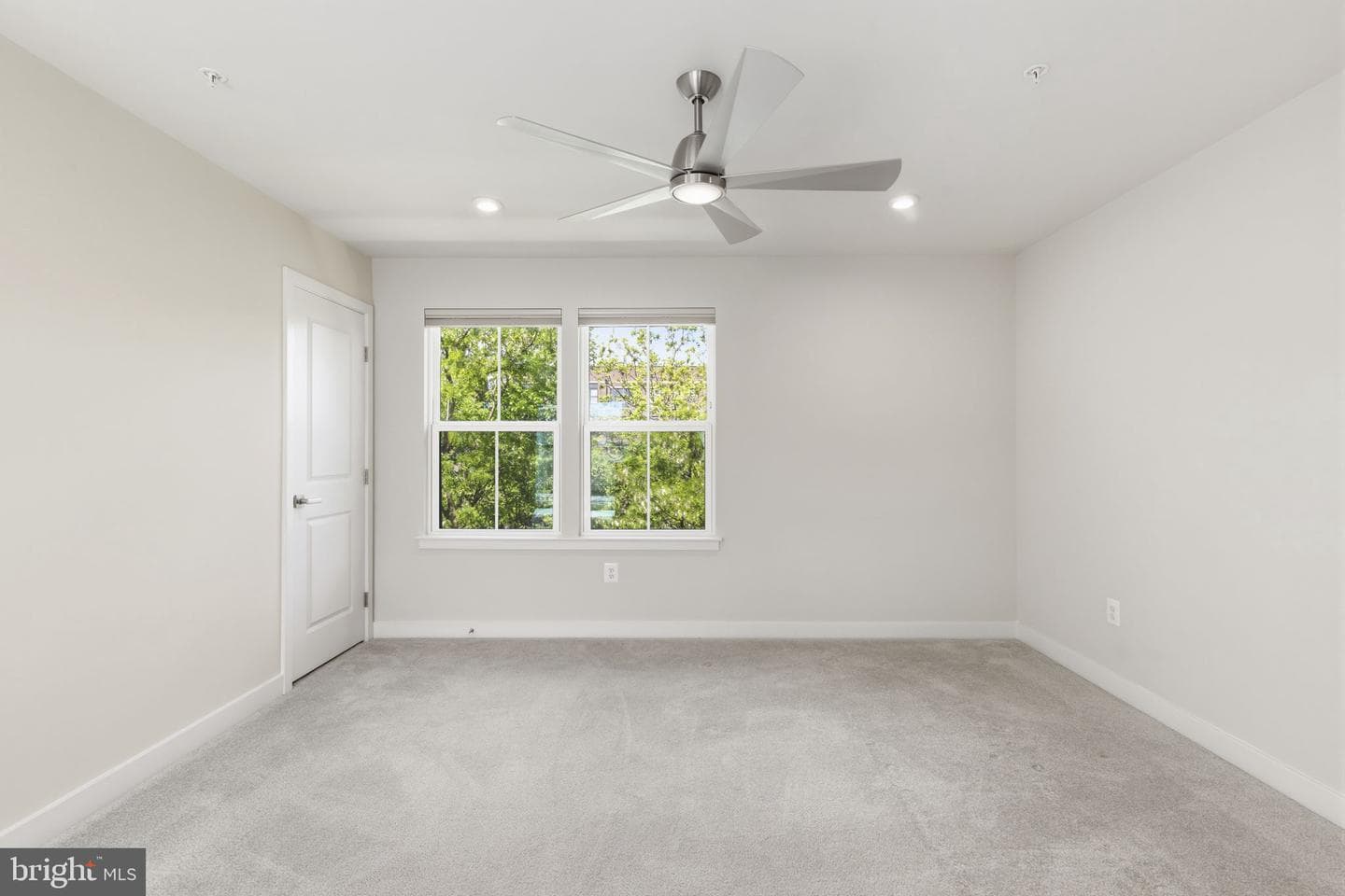 1566 Lowman Street photo 28