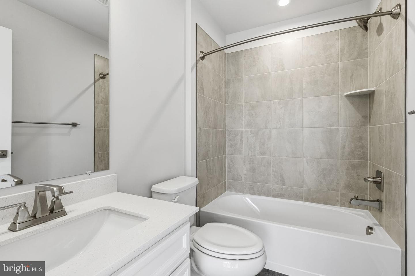 1566 Lowman Street photo 30