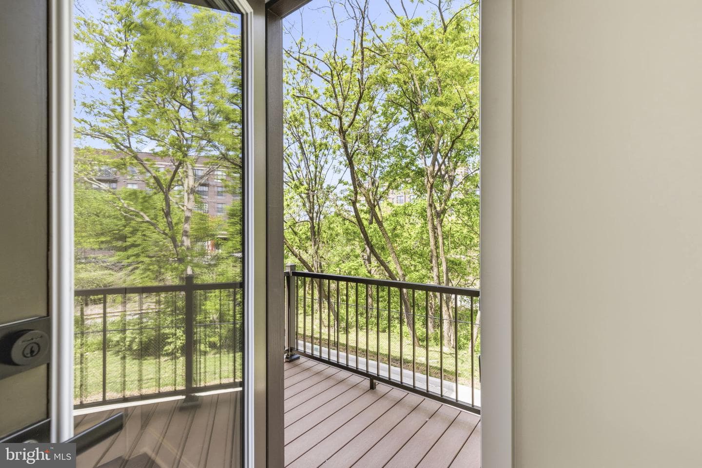 1566 Lowman Street photo 33
