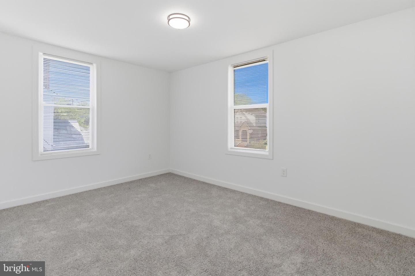 2903 E Cold Spring Lane photo 21