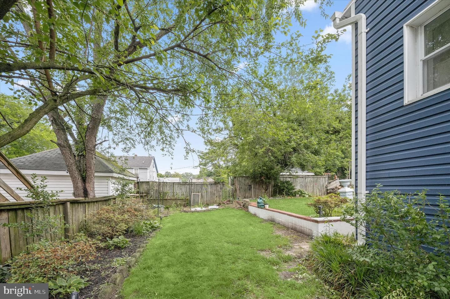 4200 Diller Avenue photo 28