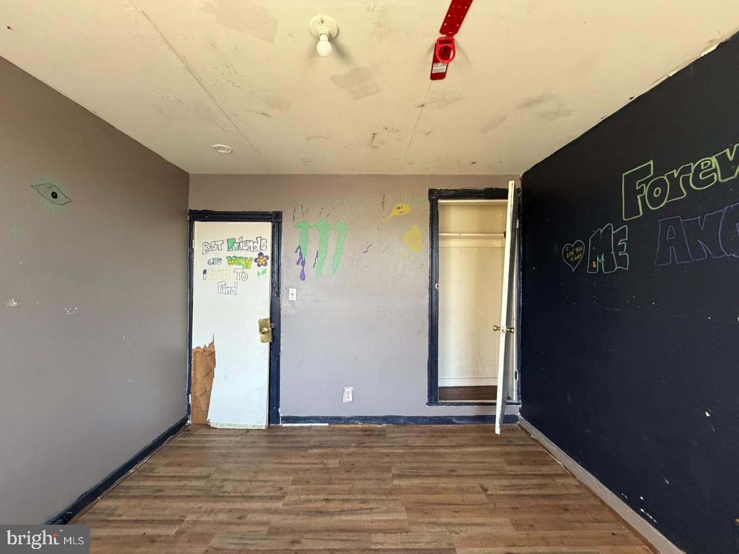 2422 Jefferson Street photo 15