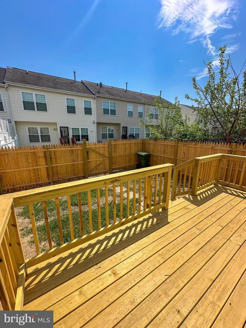 605 Collett Street photo 17