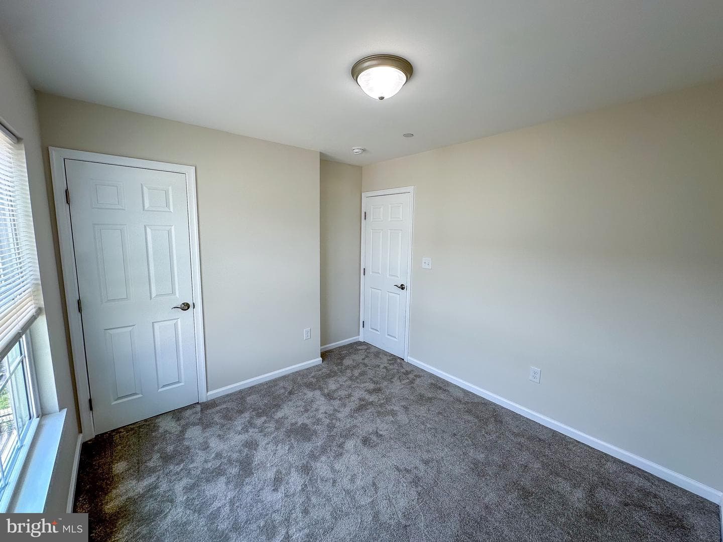 605 Collett Street photo 21