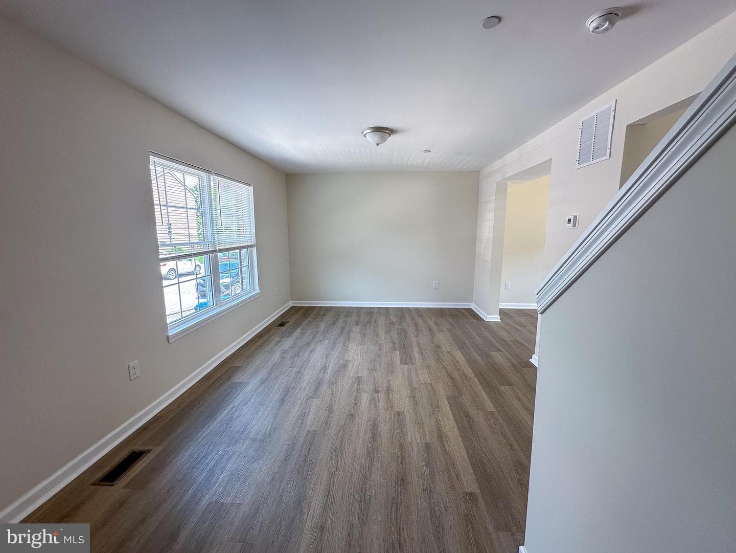605 Collett Street photo 6