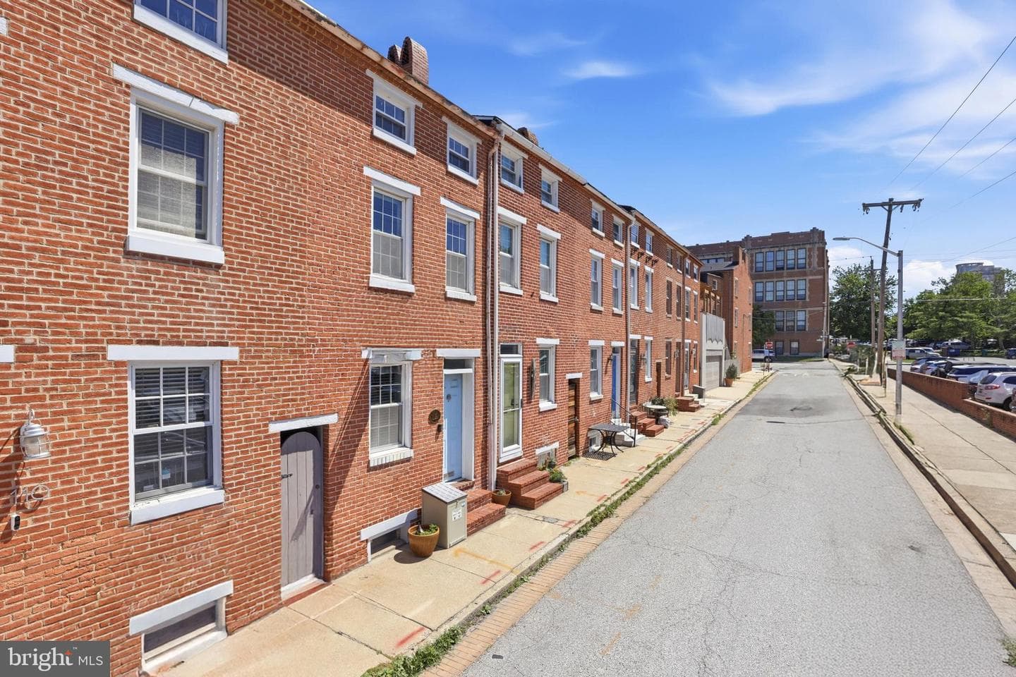 112 E Hamburg Street photo 36