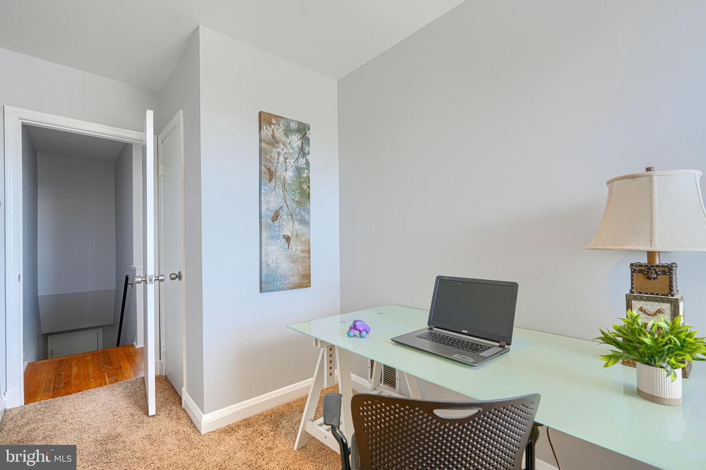2119 Walshire Avenue photo 18