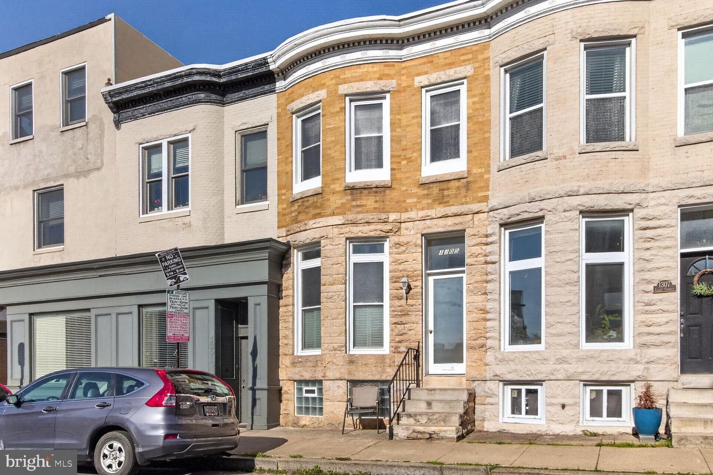 1305 Light Street photo 2