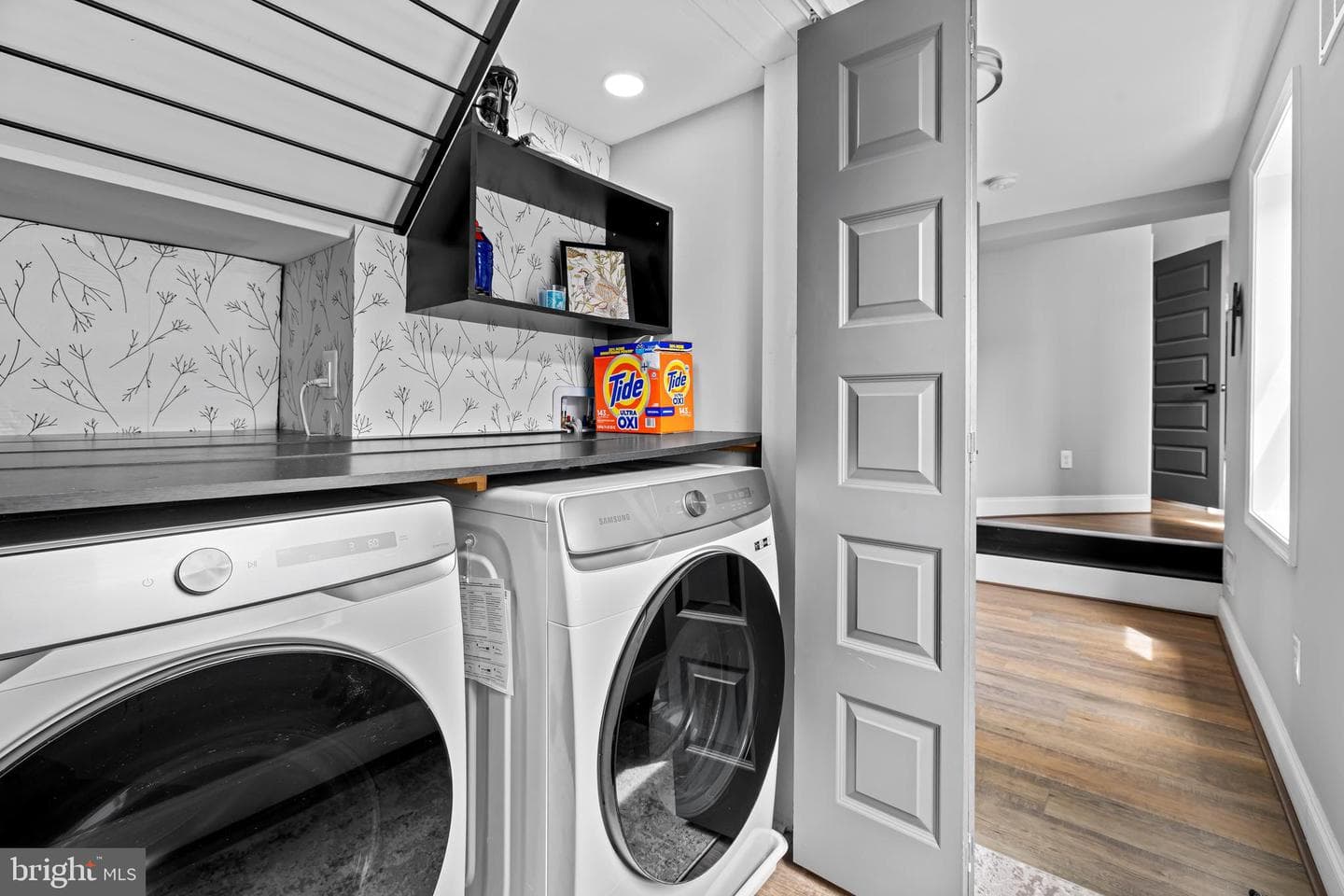 108 S Washington Street photo 35