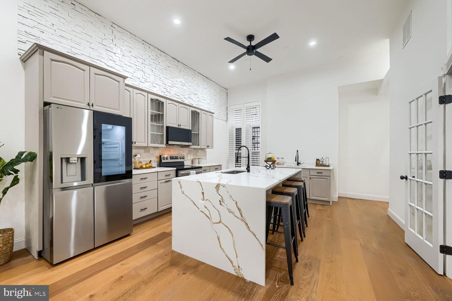 1704 Madison Ave photo 11