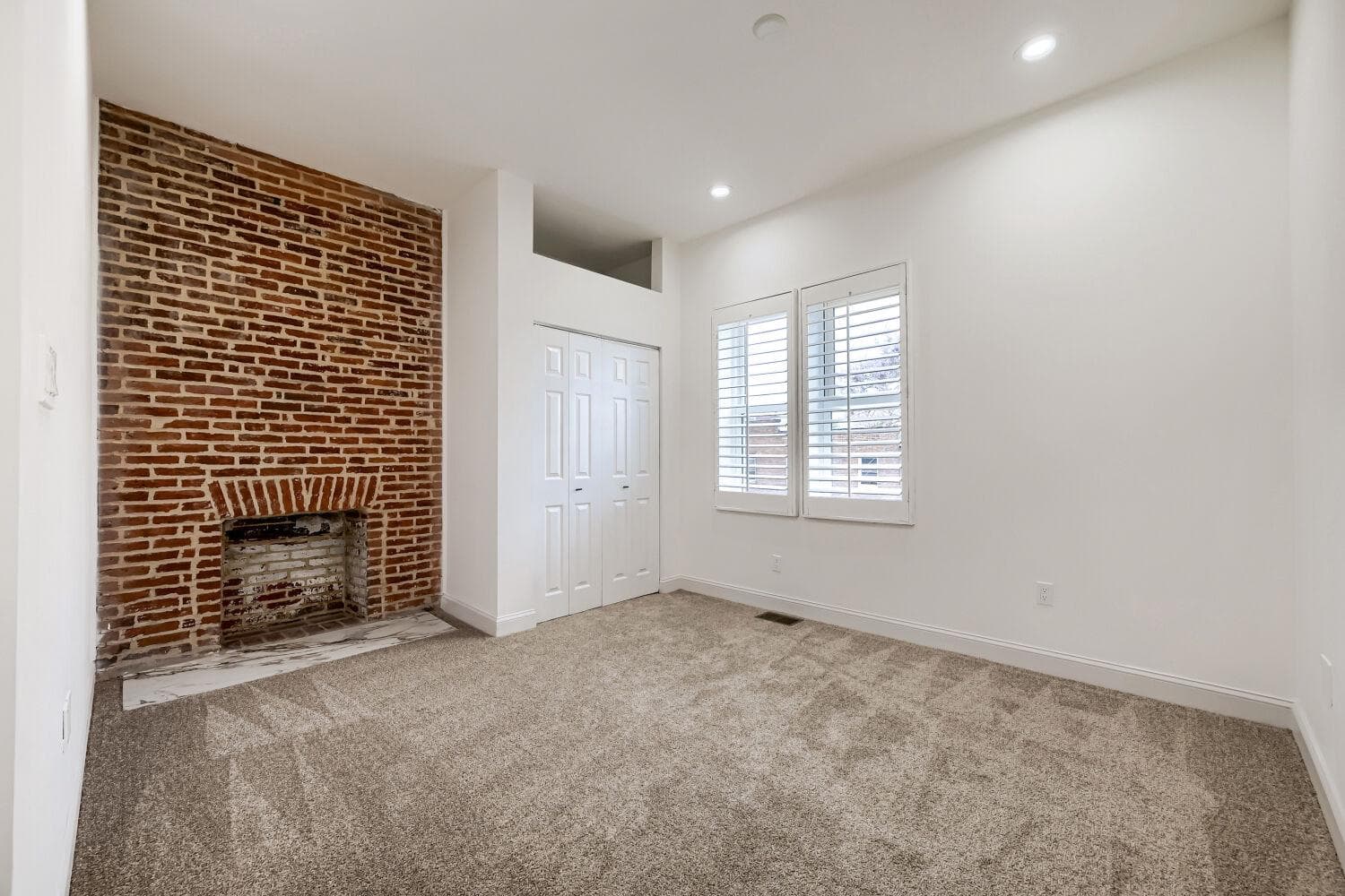 1704 Madison Ave photo 26