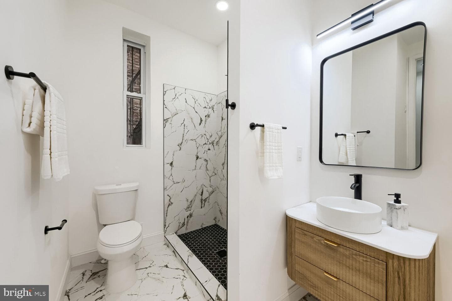 1704 Madison Ave photo 35