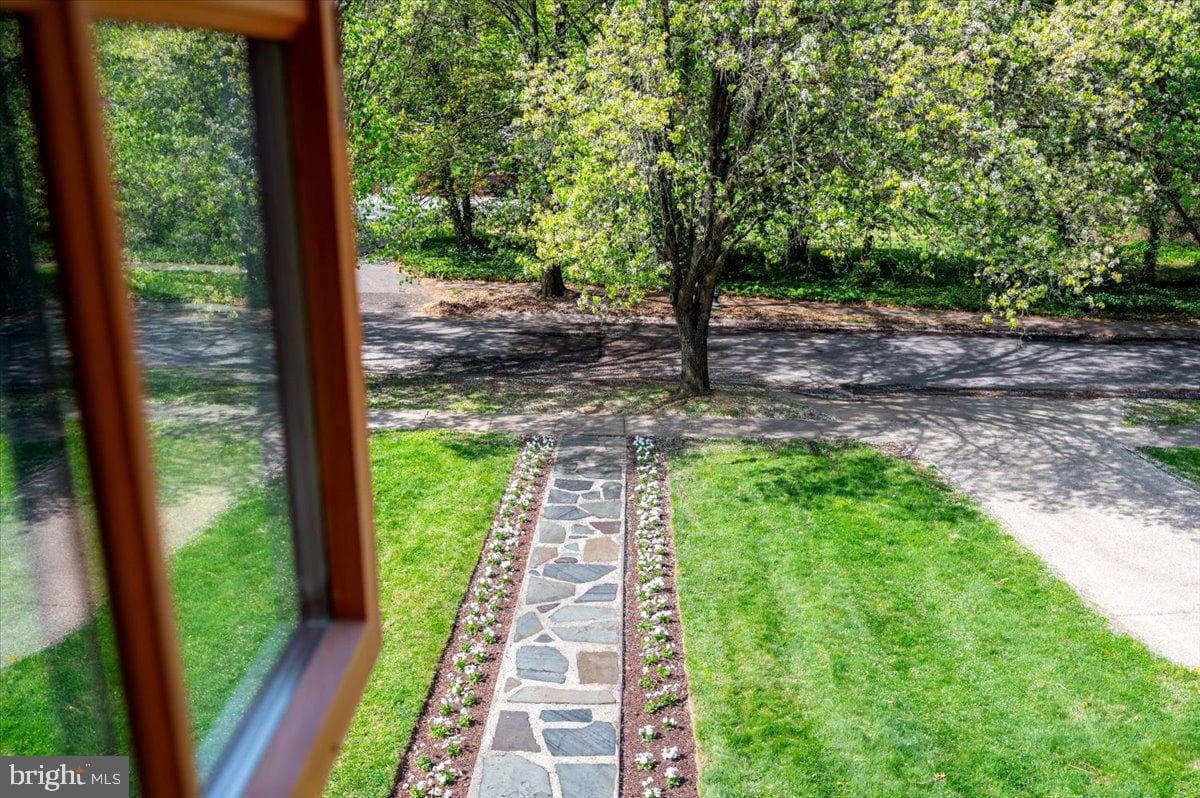 4303 Underwood Road photo 10