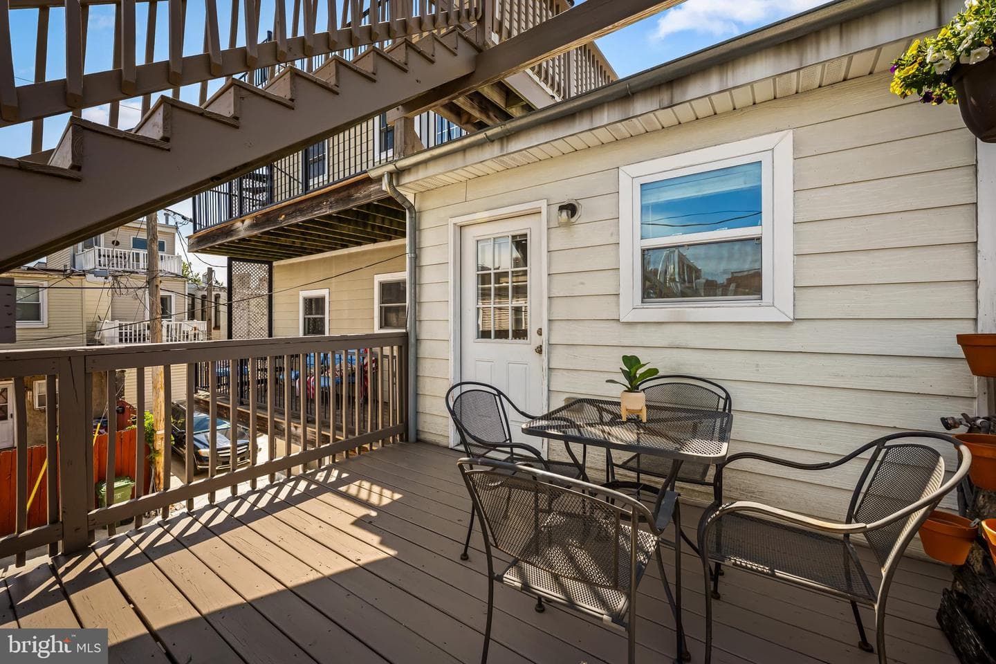 1319 Clarkson Street photo 24