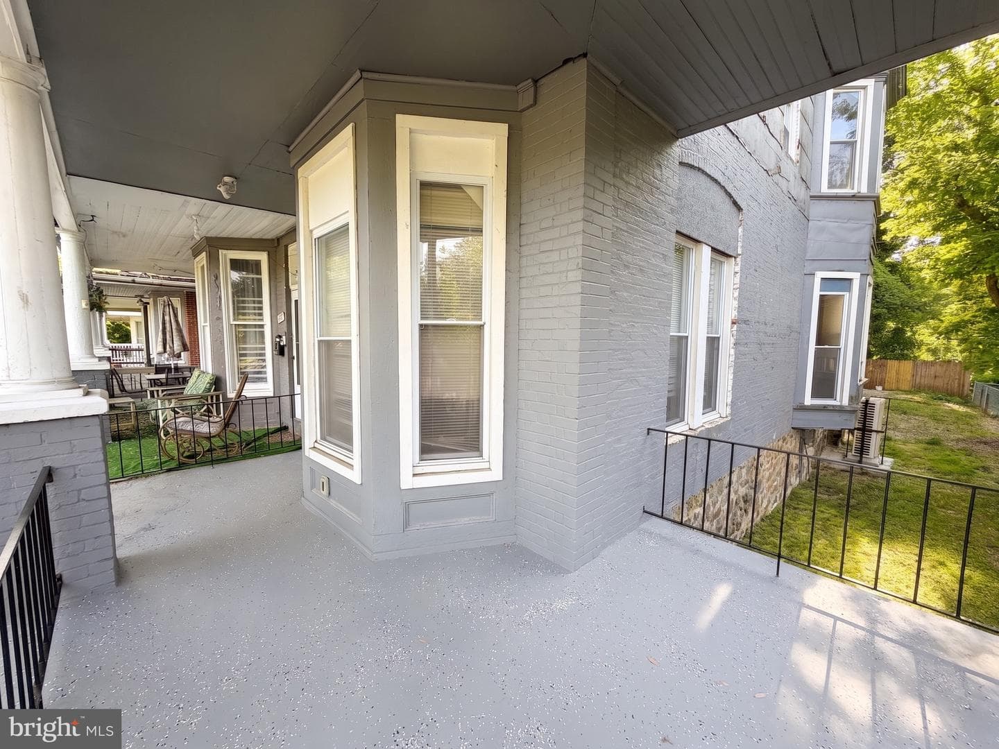 2210 Lyndhurst Avenue photo 29
