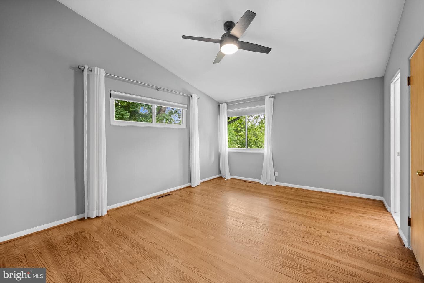 6004 Ivydene Terrace photo 18