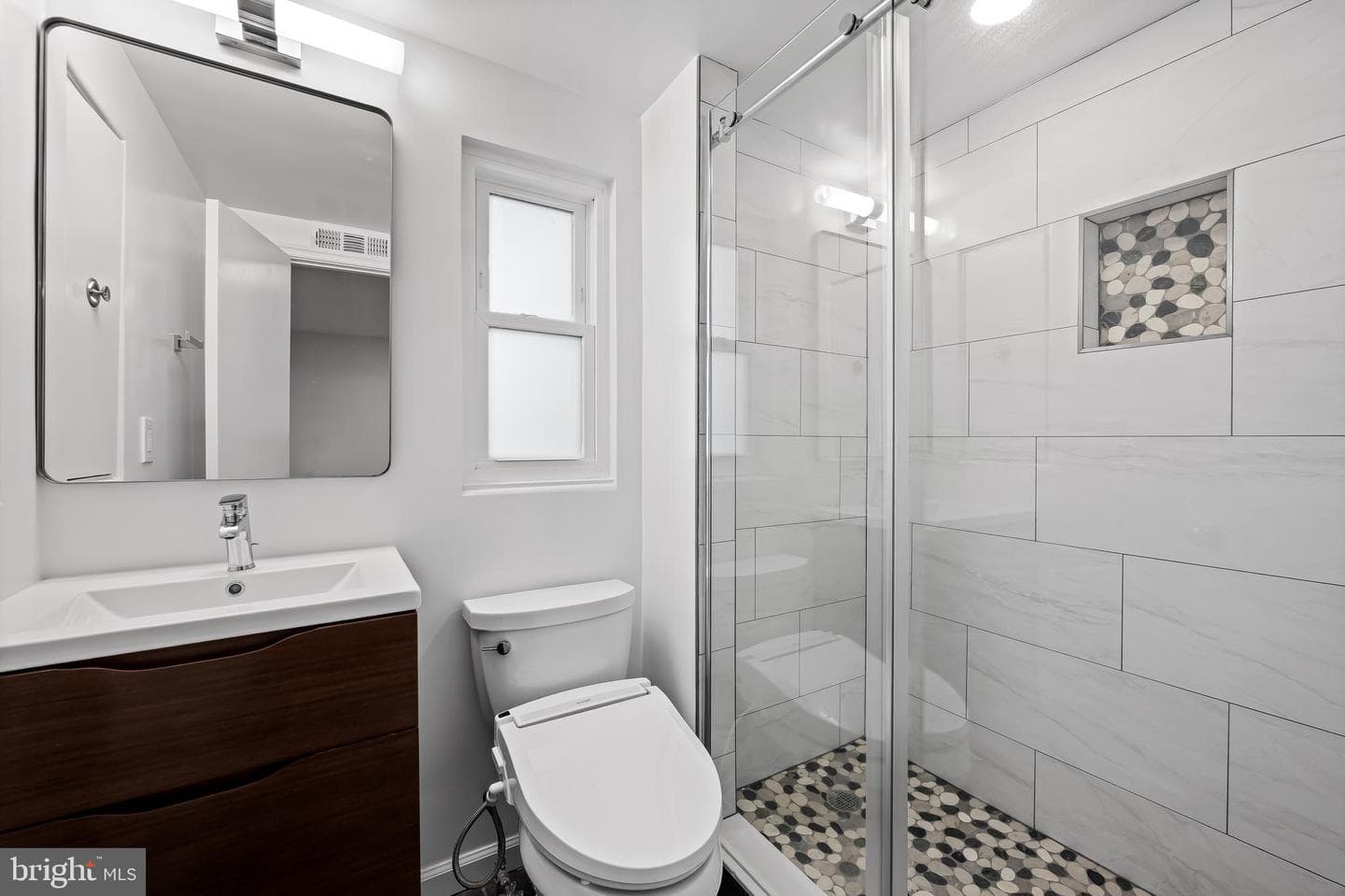 6004 Ivydene Terrace photo 27