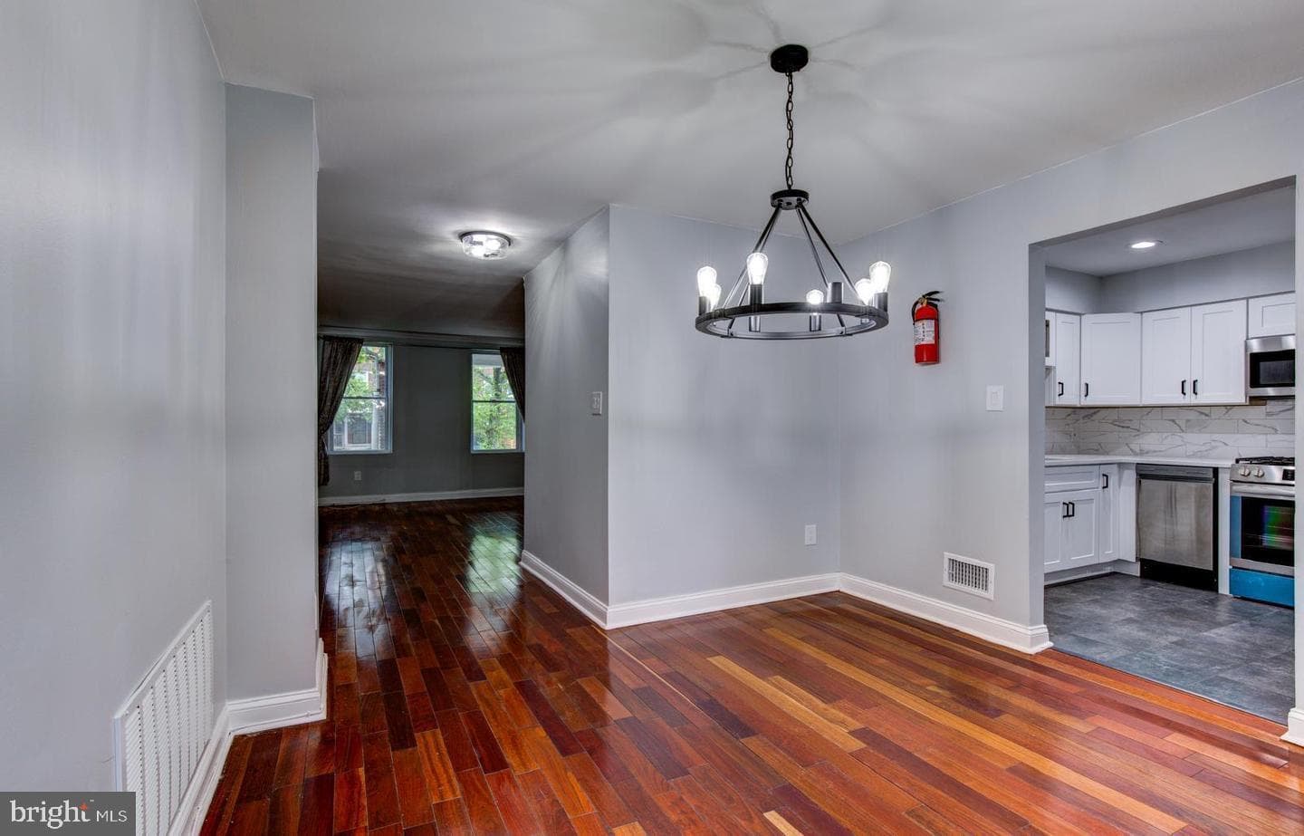 3537 Reisterstown Road photo 5