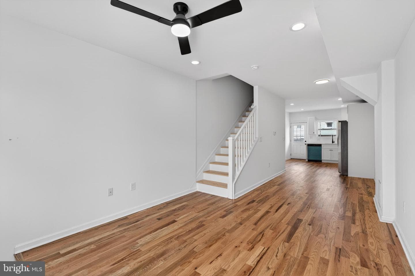 308 S Newkirk Street photo 7
