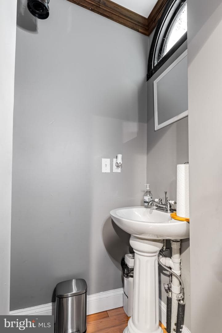 1314 Light Street photo 17