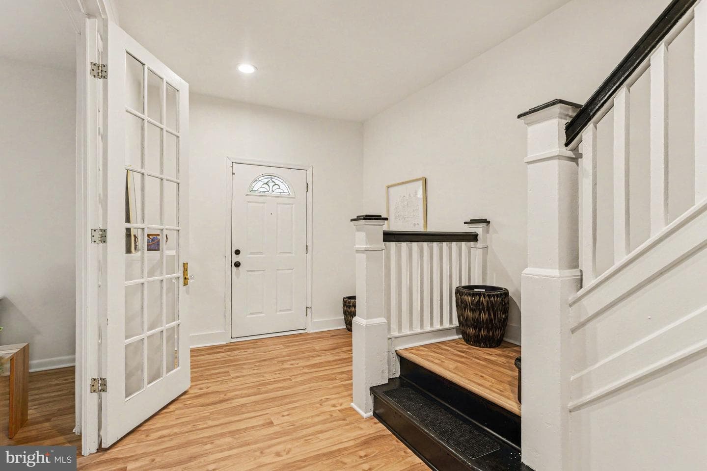 1701 E 33rd Street photo 4