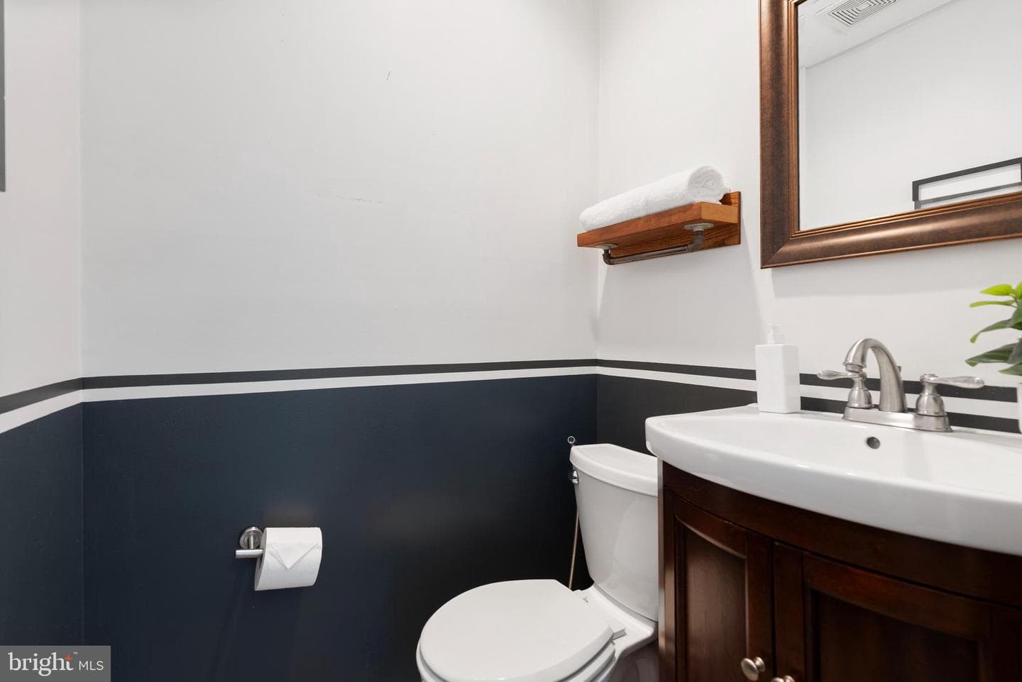 1018 Union Avenue photo 17