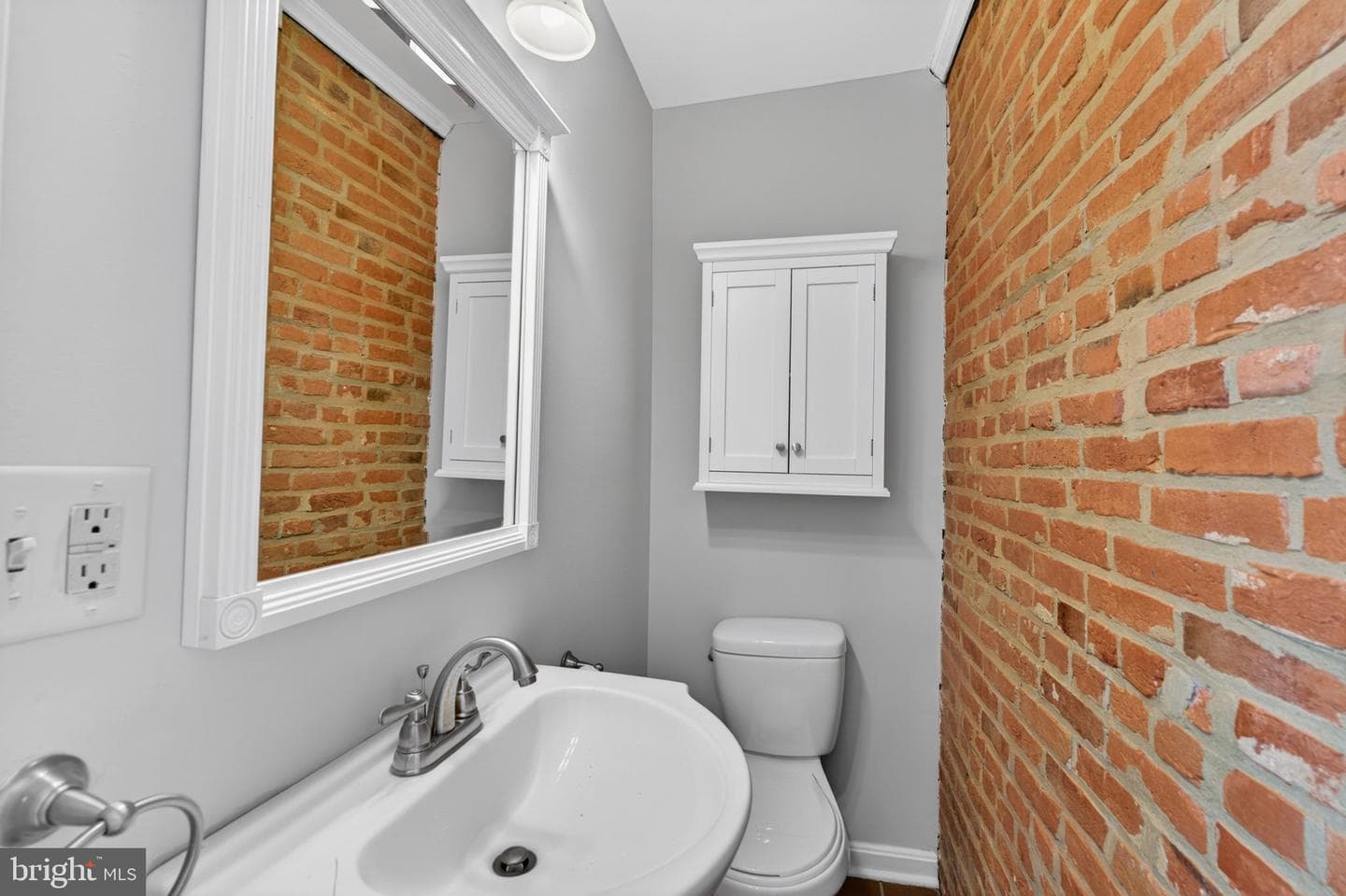 60 E Randall Street E photo 20