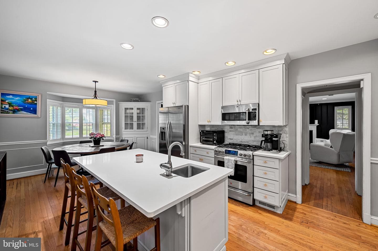 212 Saint Dunstans Road photo 12